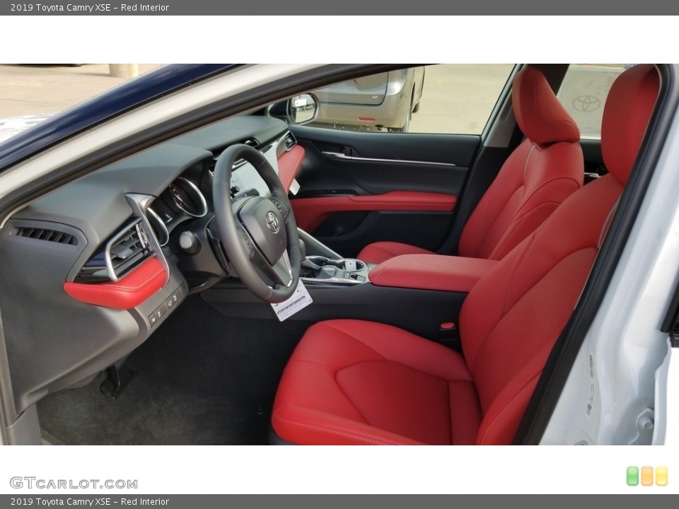 Red Interior Photo for the 2019 Toyota Camry XSE #129996078