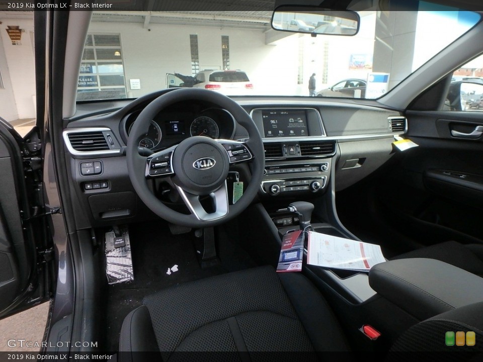 Black Interior Front Seat for the 2019 Kia Optima LX #130000530