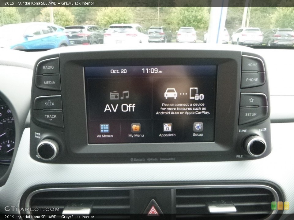 Gray/Black Interior Controls for the 2019 Hyundai Kona SEL AWD #130018097