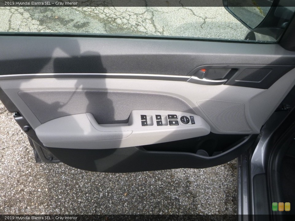 Gray Interior Door Panel for the 2019 Hyundai Elantra SEL #130018450