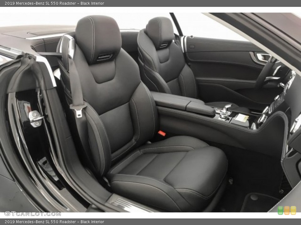 Black Interior Photo for the 2019 Mercedes-Benz SL 550 Roadster #130019263