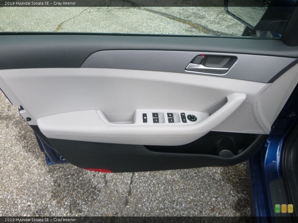 Gray Interior Door Panel for the 2019 Hyundai Sonata SE #130020547