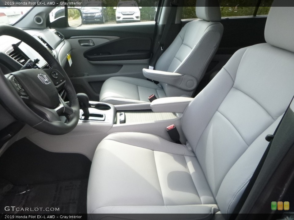 Gray Interior Photo for the 2019 Honda Pilot EX-L AWD #130021648