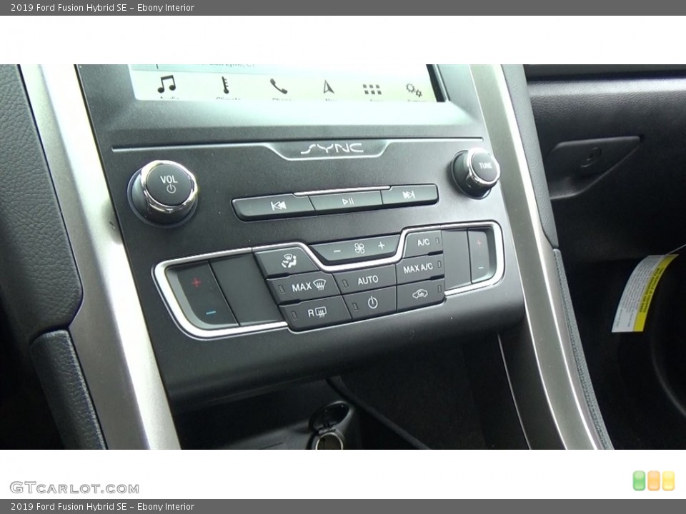 Ebony Interior Controls for the 2019 Ford Fusion Hybrid SE #130025278