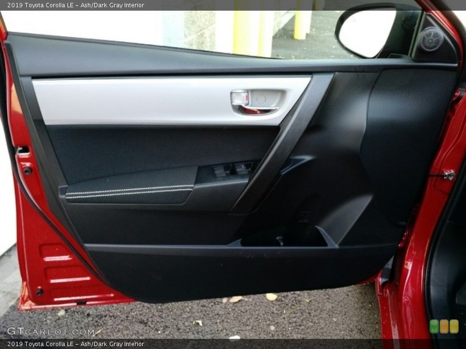 Ash/Dark Gray Interior Door Panel for the 2019 Toyota Corolla LE #130045648