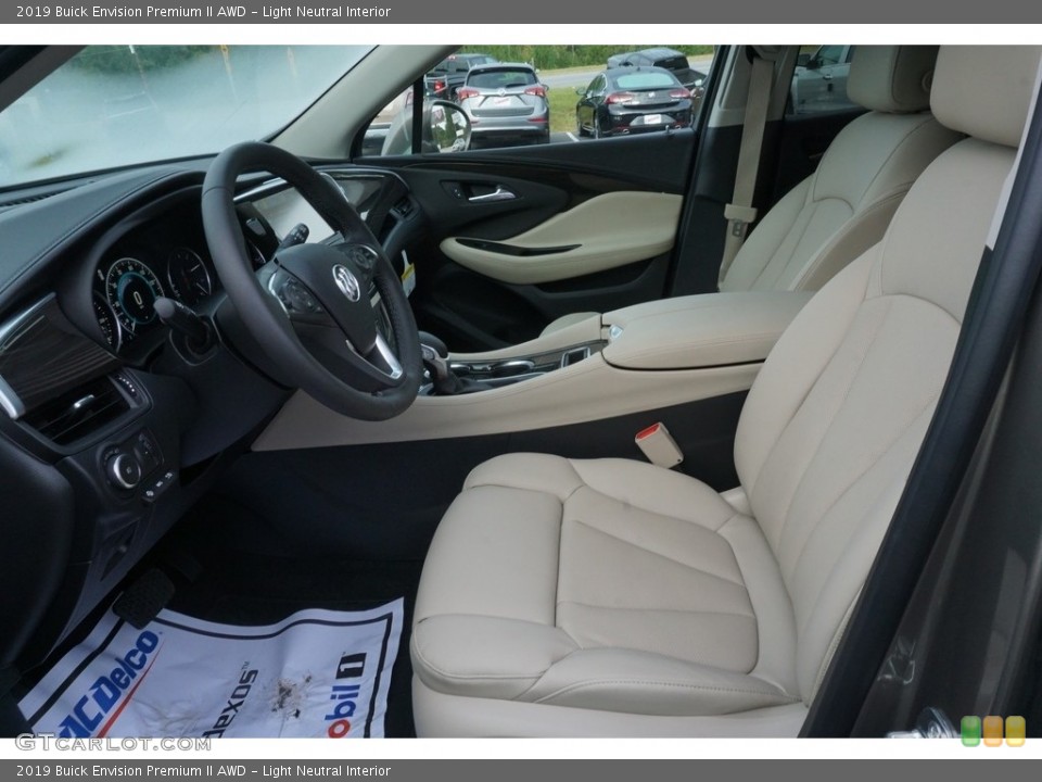 Light Neutral Interior Photo for the 2019 Buick Envision Premium II AWD #130051200