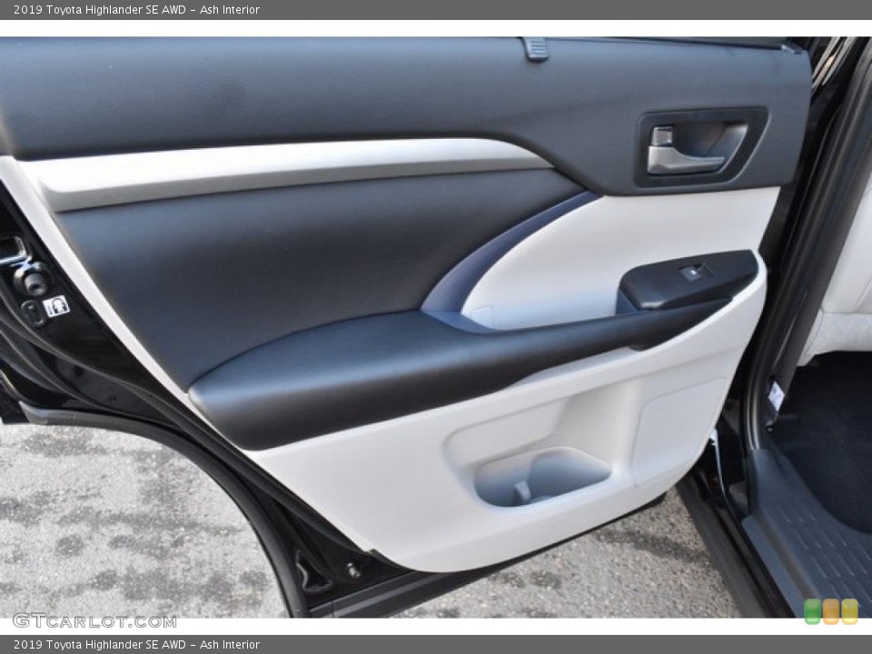 Ash Interior Door Panel for the 2019 Toyota Highlander SE AWD #130066232