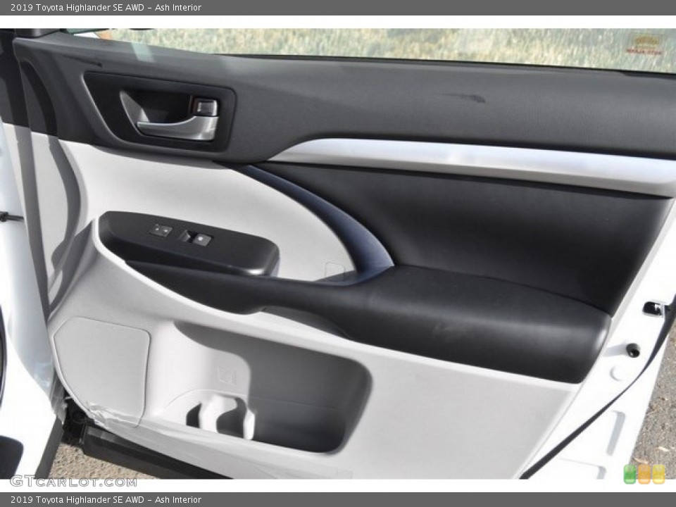 Ash Interior Door Panel for the 2019 Toyota Highlander SE AWD #130068659