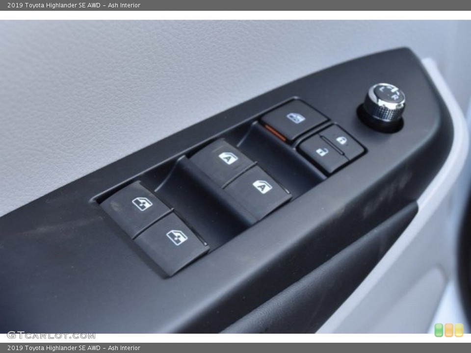 Ash Interior Controls for the 2019 Toyota Highlander SE AWD #130068683