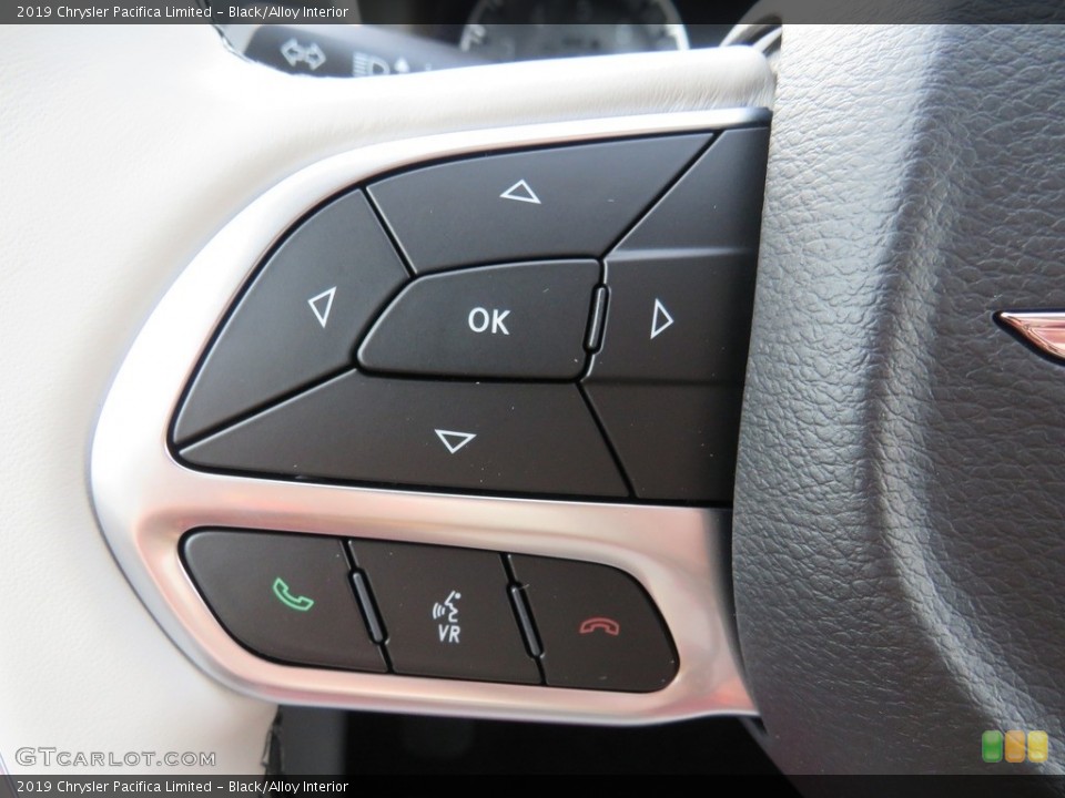 Black/Alloy Interior Controls for the 2019 Chrysler Pacifica Limited #130086219