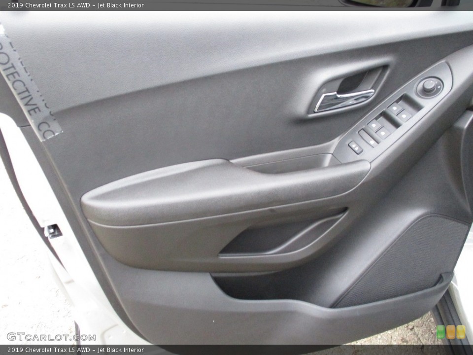Jet Black Interior Door Panel for the 2019 Chevrolet Trax LS AWD #130089471