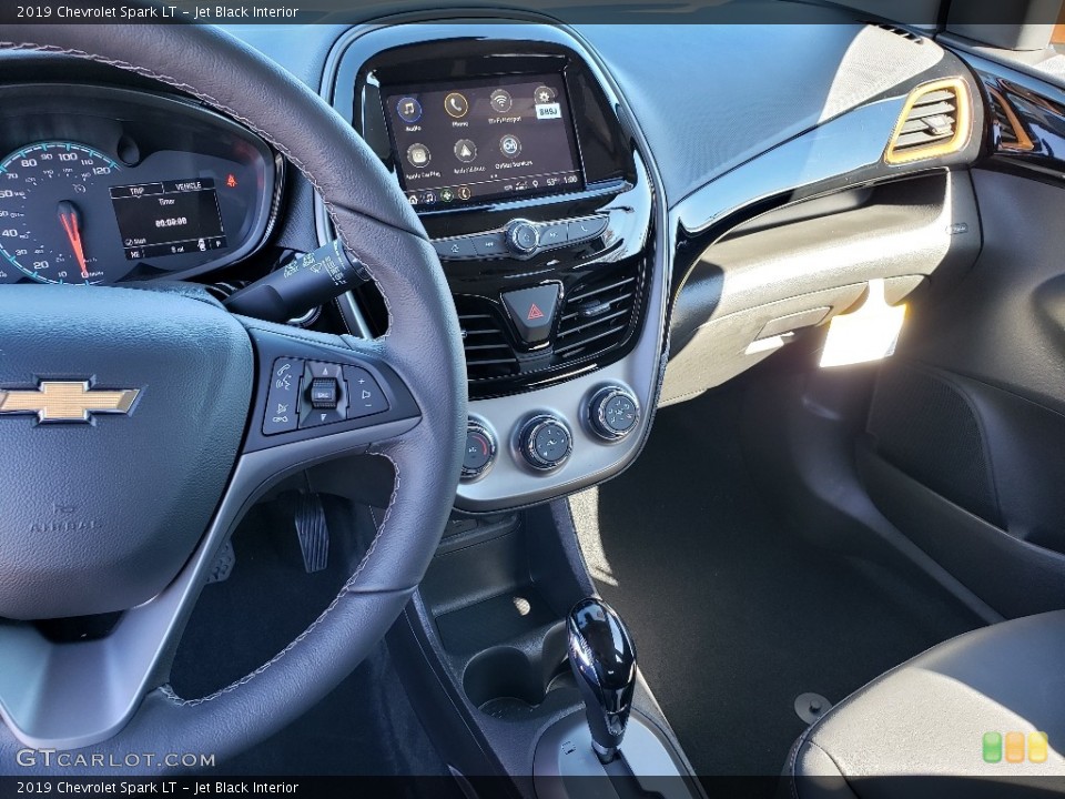 Jet Black Interior Dashboard for the 2019 Chevrolet Spark LT #130116258