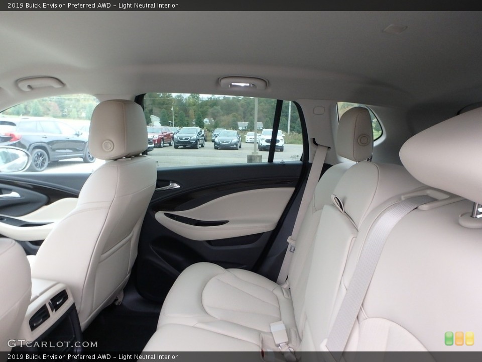 Light Neutral Interior Rear Seat for the 2019 Buick Envision Preferred AWD #130132694