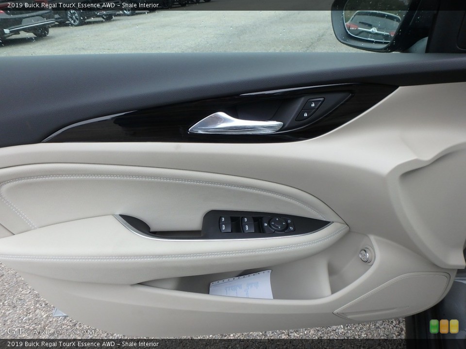 Shale Interior Door Panel for the 2019 Buick Regal TourX Essence AWD #130133447