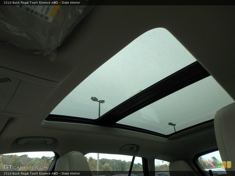 Shale Interior Sunroof for the 2019 Buick Regal TourX Essence AWD #130133600