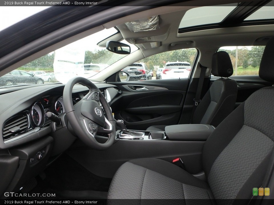 Ebony Interior Photo for the 2019 Buick Regal TourX Preferred AWD #130134101