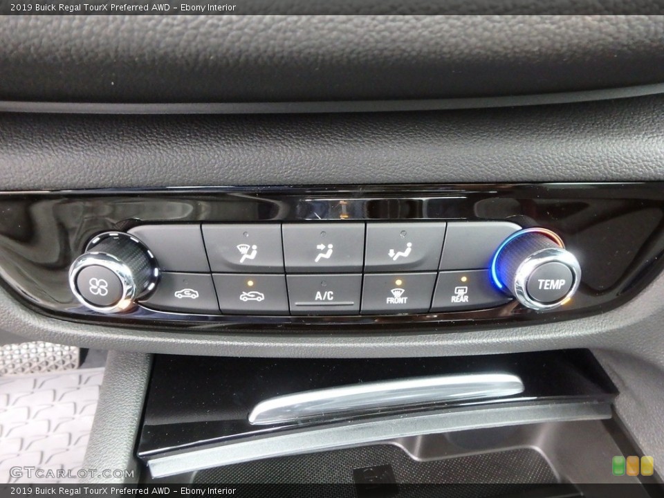 Ebony Interior Controls for the 2019 Buick Regal TourX Preferred AWD #130134341