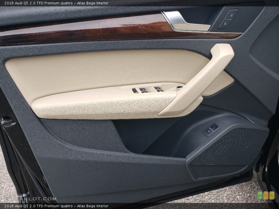 Atlas Beige Interior Door Panel for the 2018 Audi Q5 2.0 TFSI Premium quattro #130142345