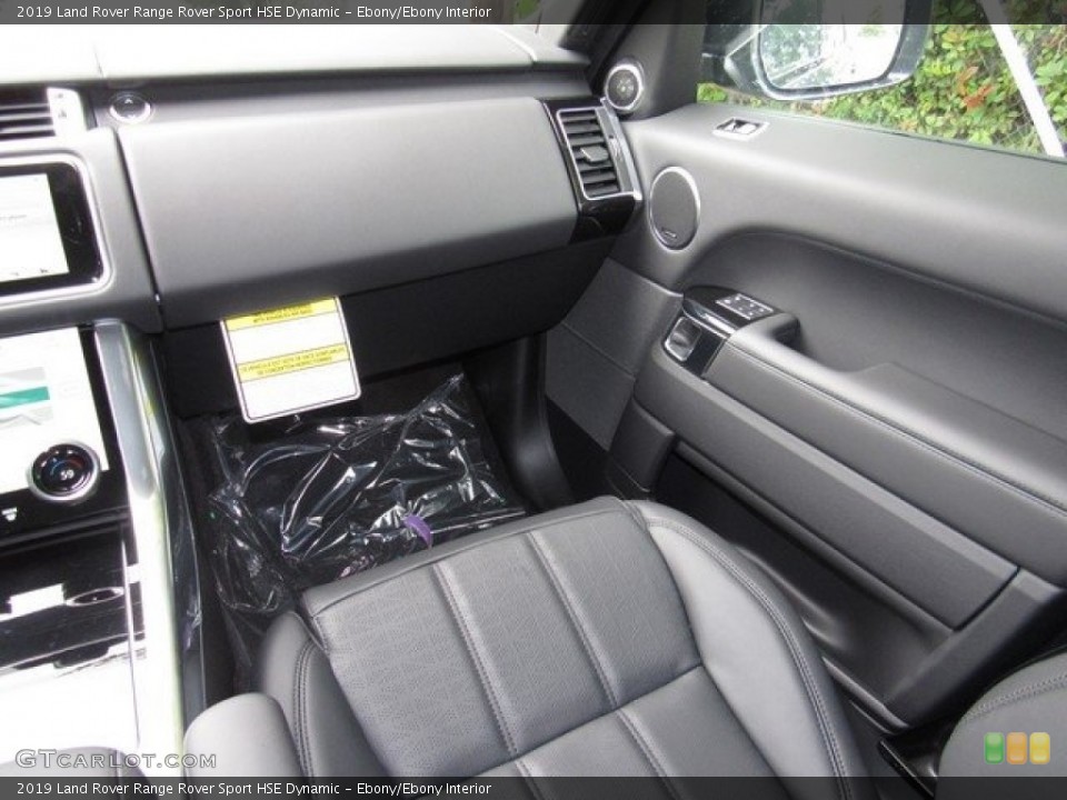 Ebony/Ebony Interior Dashboard for the 2019 Land Rover Range Rover Sport HSE Dynamic #130147595