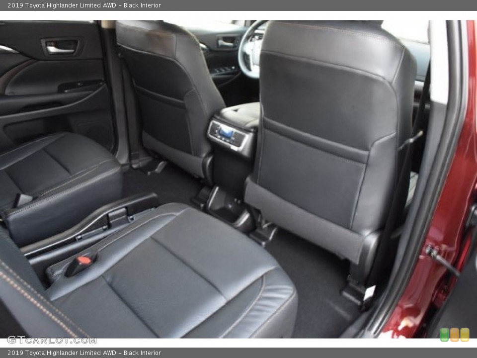 Black Interior Rear Seat for the 2019 Toyota Highlander Limited AWD #130168839