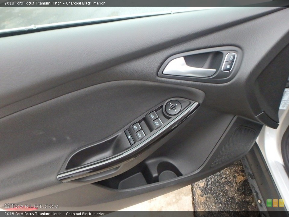 Charcoal Black Interior Door Panel for the 2018 Ford Focus Titanium Hatch #130175655
