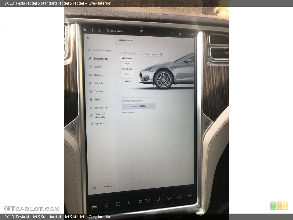 Grey Interior Controls for the 2013 Tesla Model S  #130200048