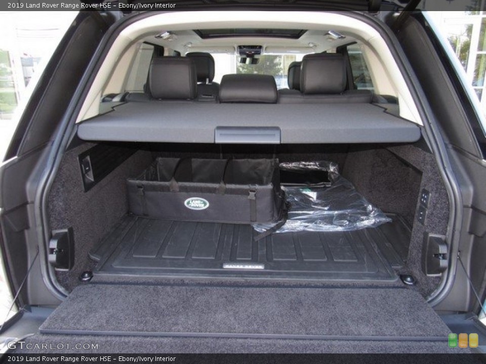 Ebony/Ivory Interior Trunk for the 2019 Land Rover Range Rover HSE #130226224
