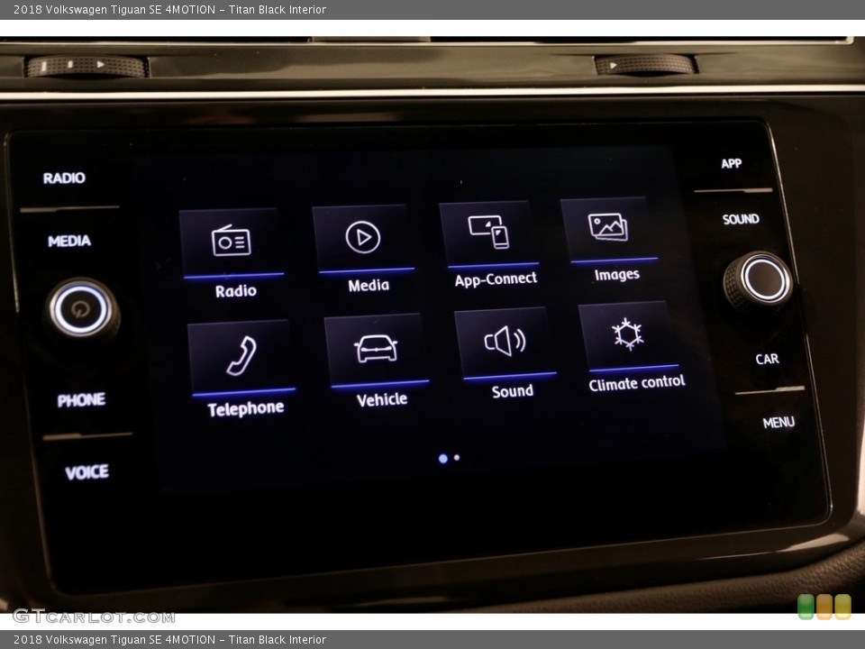 Titan Black Interior Controls for the 2018 Volkswagen Tiguan SE 4MOTION #130232531