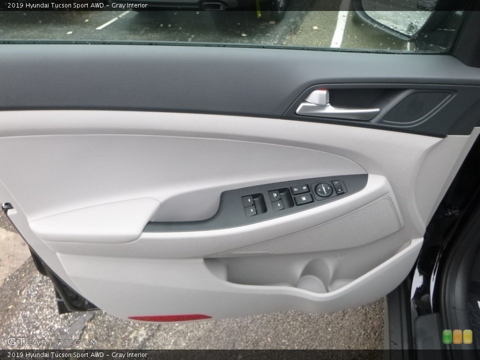 Gray Interior Door Panel for the 2019 Hyundai Tucson Sport AWD #130233421