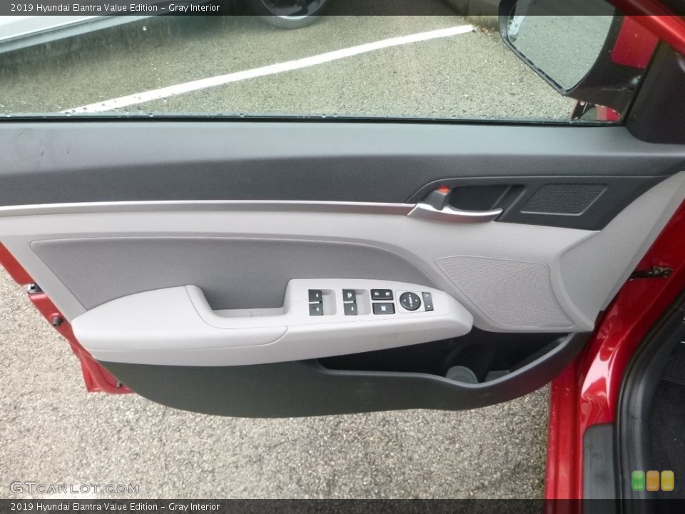 Gray Interior Door Panel for the 2019 Hyundai Elantra Value Edition #130235266