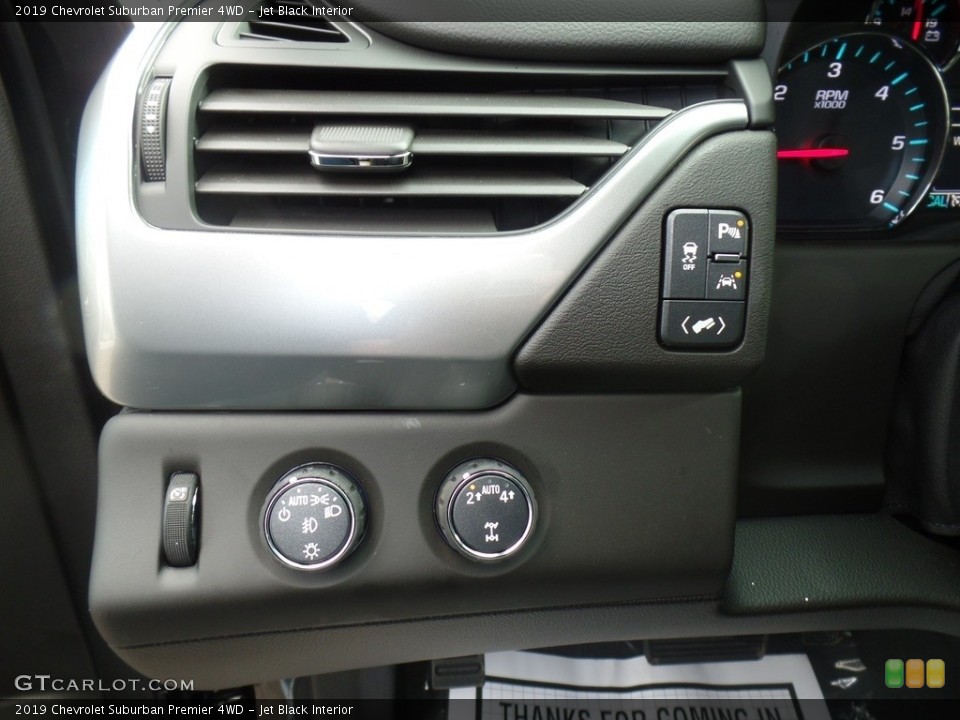 Jet Black Interior Controls for the 2019 Chevrolet Suburban Premier 4WD #130267325