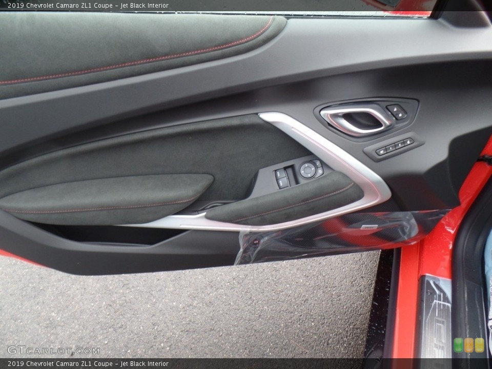 Jet Black Interior Door Panel for the 2019 Chevrolet Camaro ZL1 Coupe #130267643