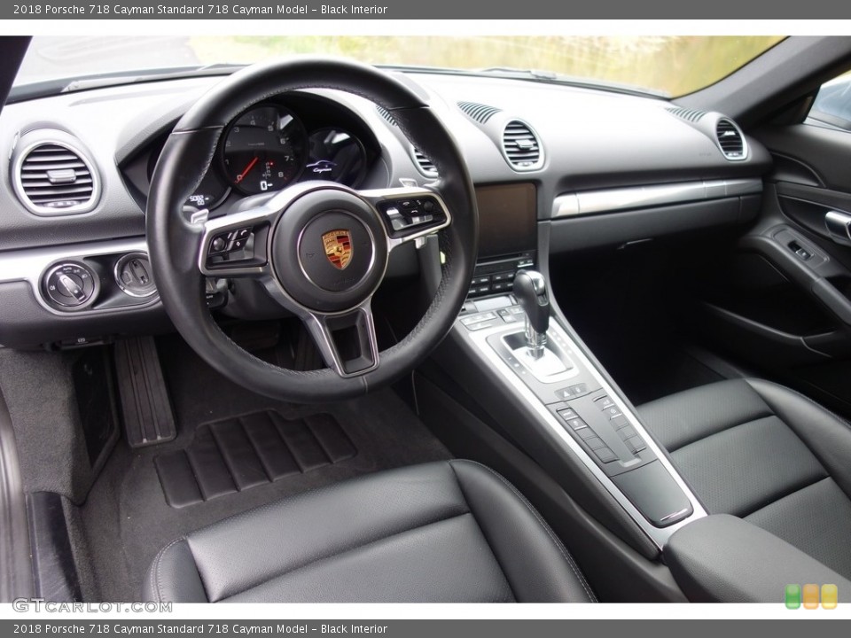 Black Interior Photo for the 2018 Porsche 718 Cayman  #130271726