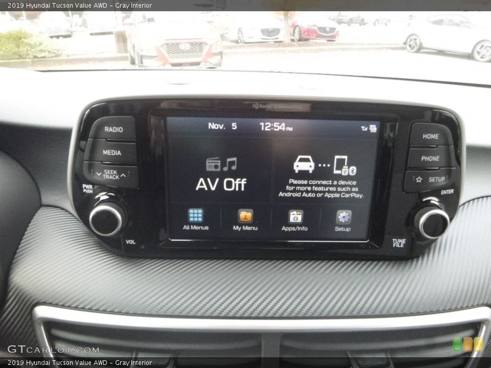 Gray Interior Controls for the 2019 Hyundai Tucson Value AWD #130289624