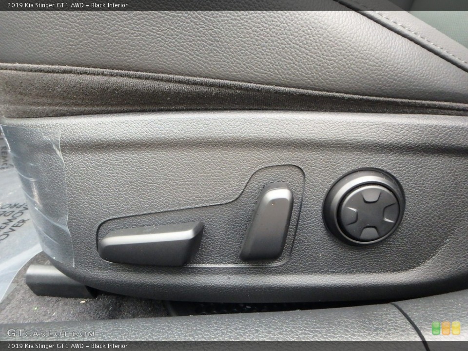 Black Interior Controls for the 2019 Kia Stinger GT1 AWD #130303909