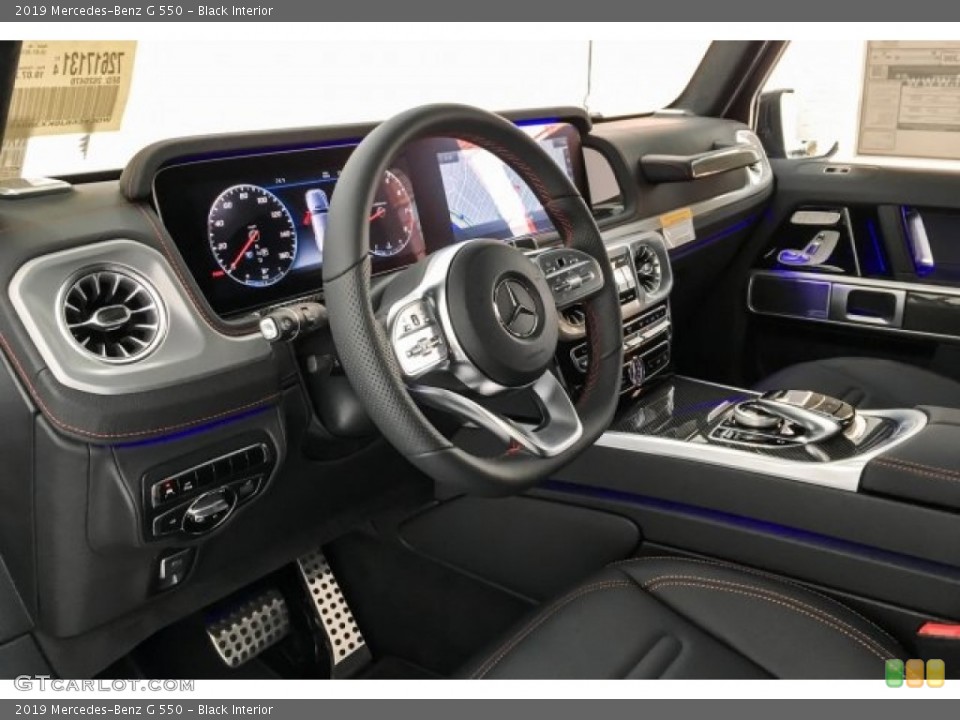 Black Interior Photo for the 2019 Mercedes-Benz G 550 #130304002