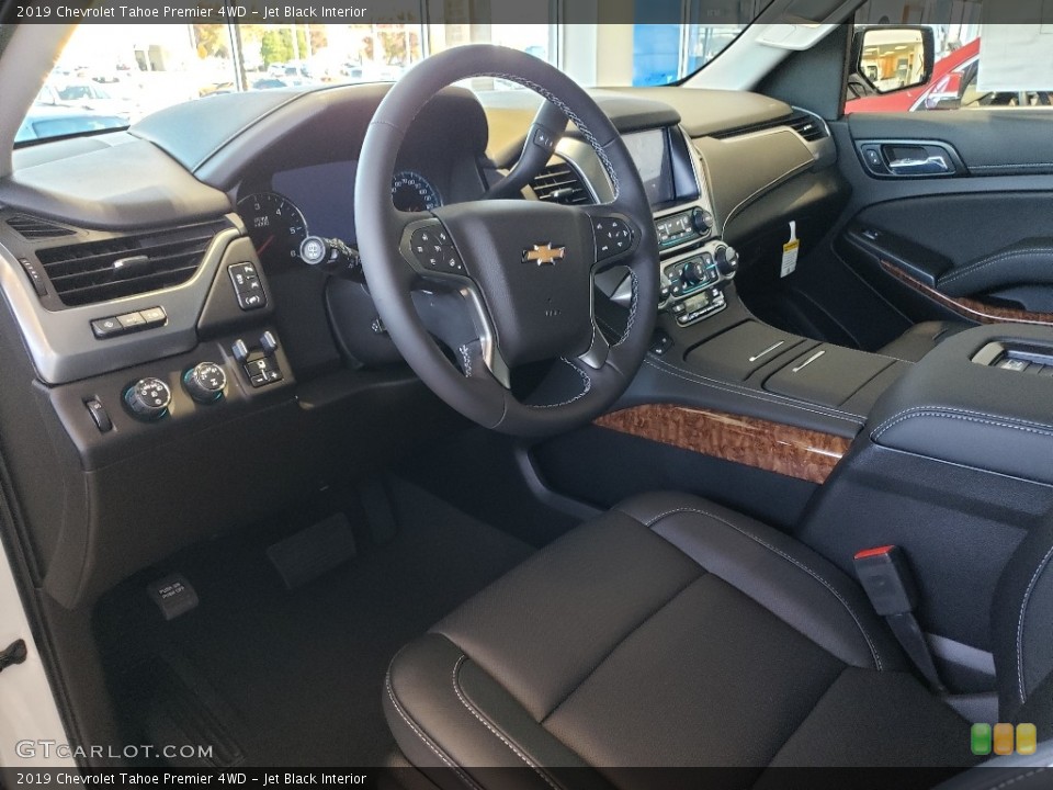 Jet Black Interior Photo for the 2019 Chevrolet Tahoe Premier 4WD #130329352