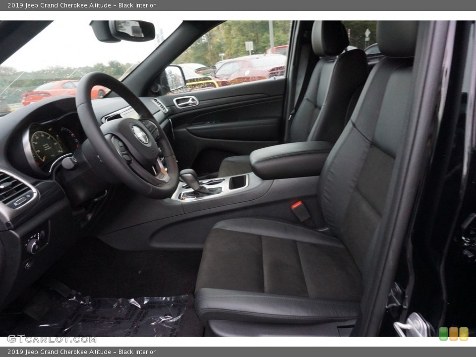 Black Interior Front Seat for the 2019 Jeep Grand Cherokee Altitude #130358552