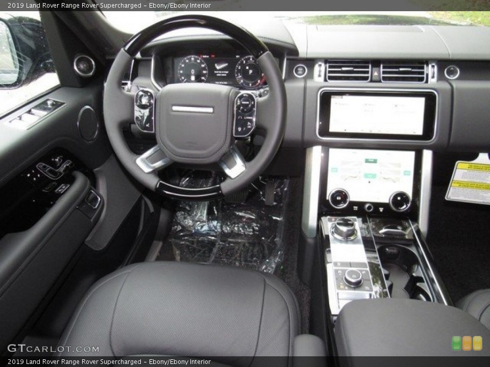 Ebony/Ebony Interior Dashboard for the 2019 Land Rover Range Rover Supercharged #130387778