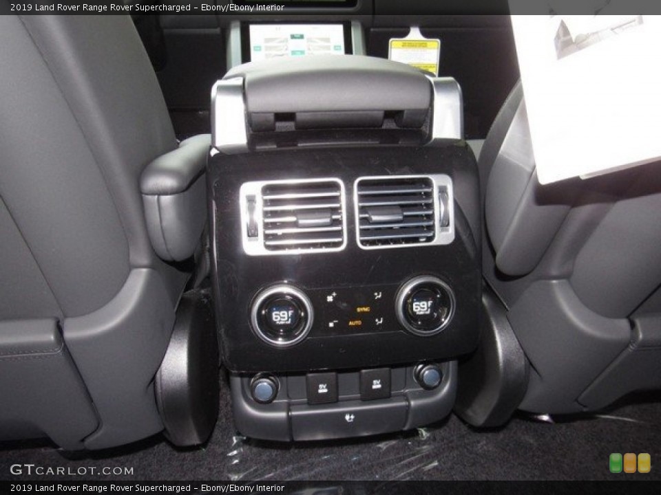 Ebony/Ebony Interior Controls for the 2019 Land Rover Range Rover Supercharged #130387817