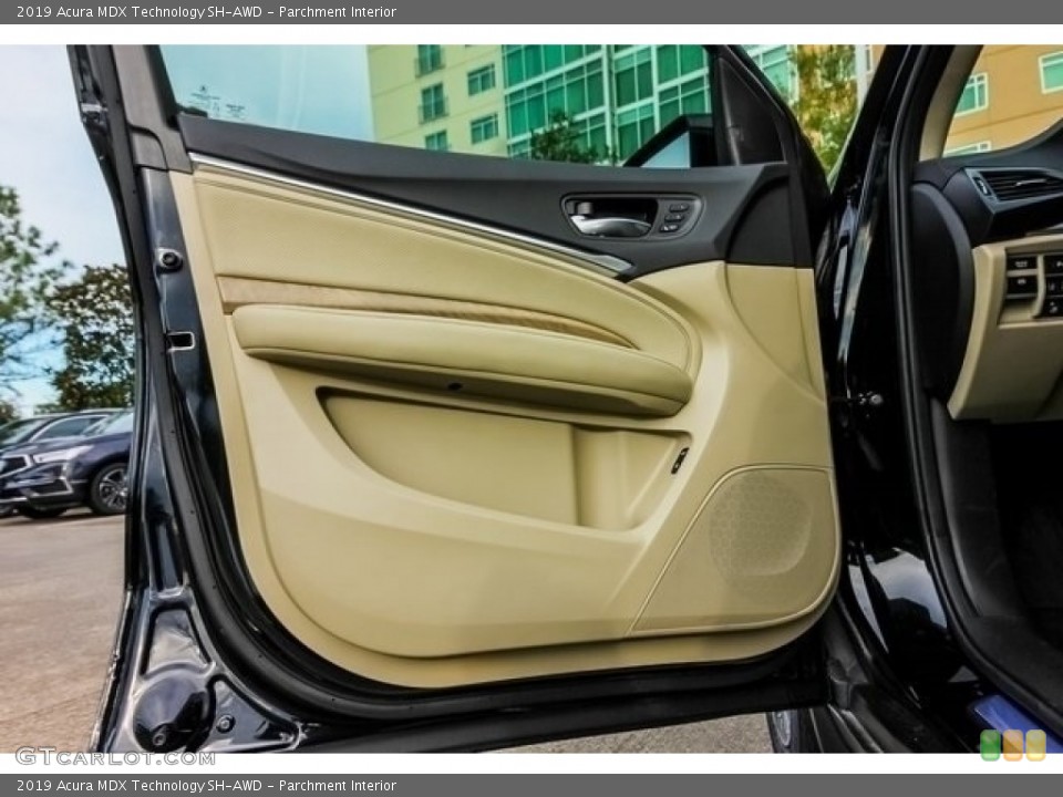 Parchment Interior Door Panel for the 2019 Acura MDX Technology SH-AWD #130415570