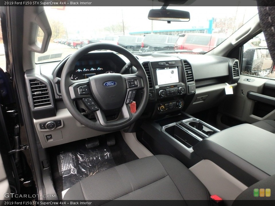 Black Interior Photo for the 2019 Ford F150 STX SuperCrew 4x4 #130427993