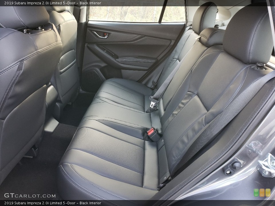 Black Interior Rear Seat for the 2019 Subaru Impreza 2.0i Limited 5-Door #130437136