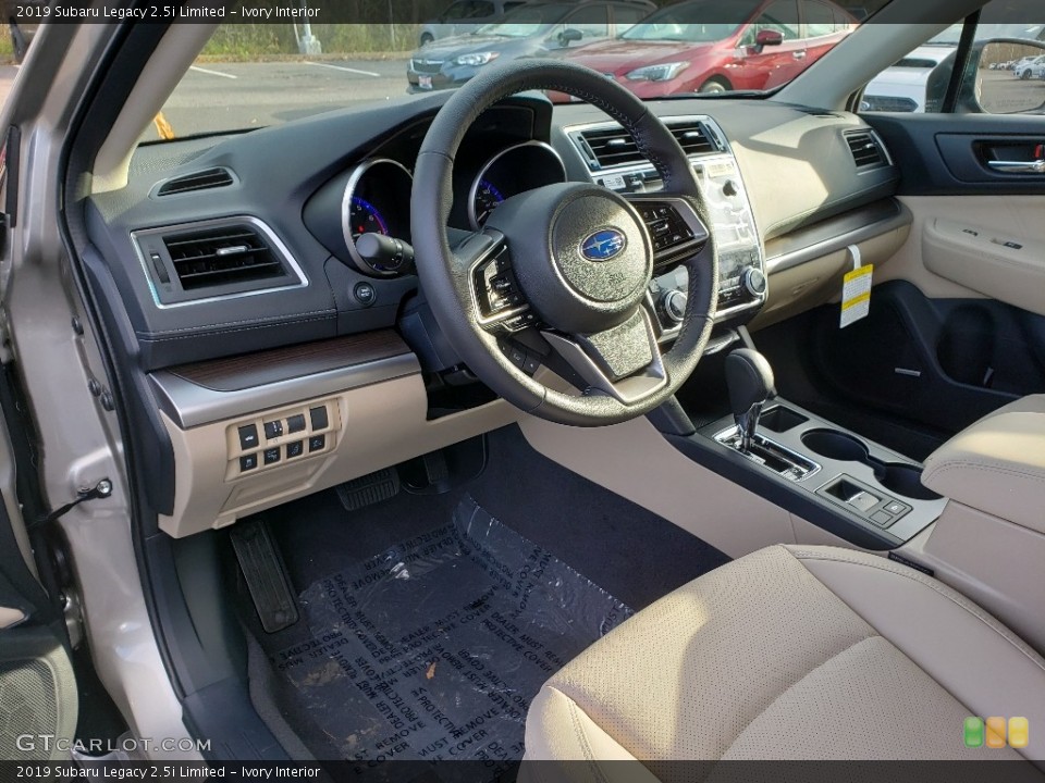 Ivory Interior Photo for the 2019 Subaru Legacy 2.5i Limited #130437466