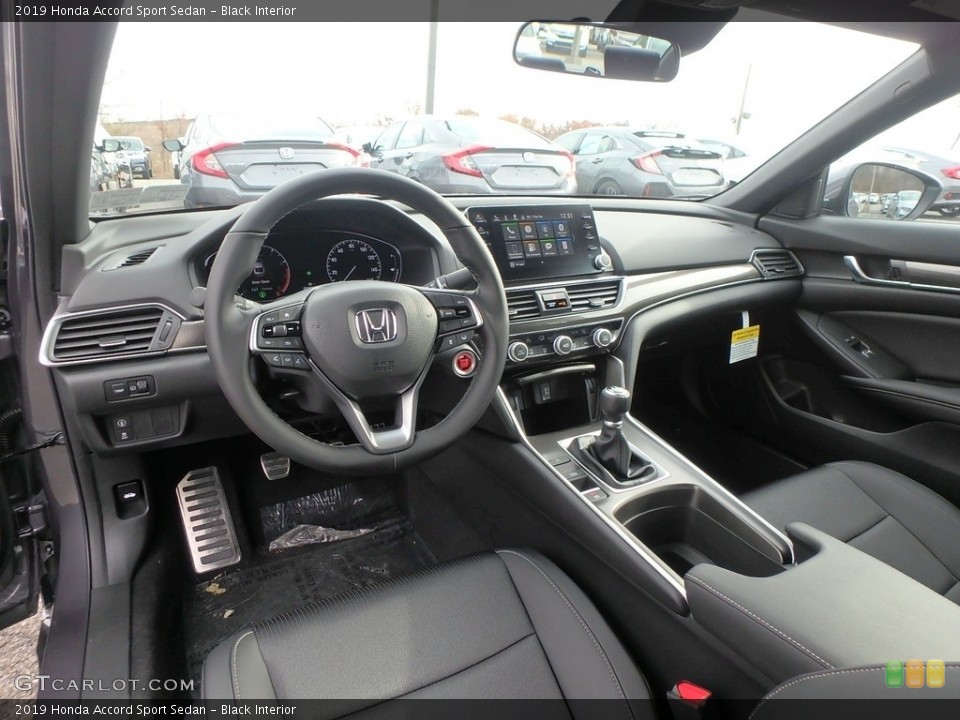 Black Interior Photo for the 2019 Honda Accord Sport Sedan #130443754