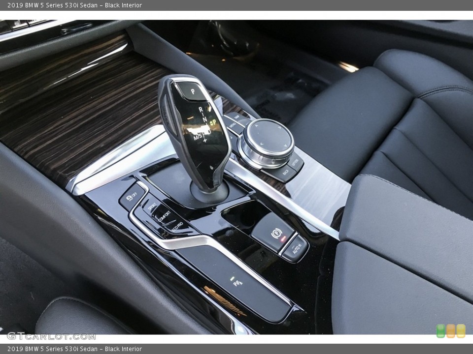Black Interior Transmission for the 2019 BMW 5 Series 530i Sedan #130464626