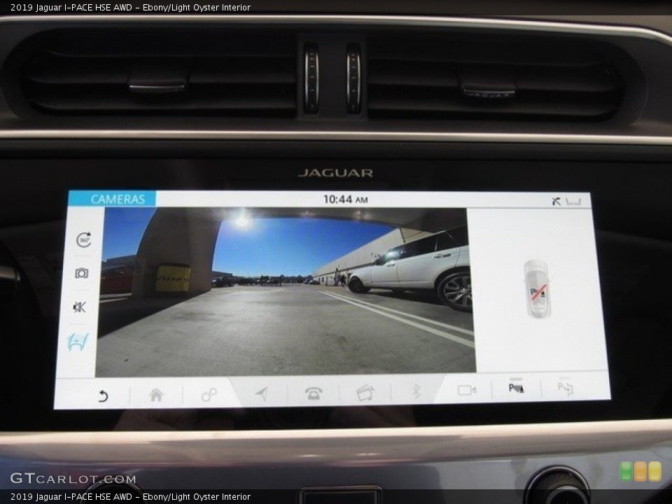 Ebony/Light Oyster Interior Controls for the 2019 Jaguar I-PACE HSE AWD #130478657