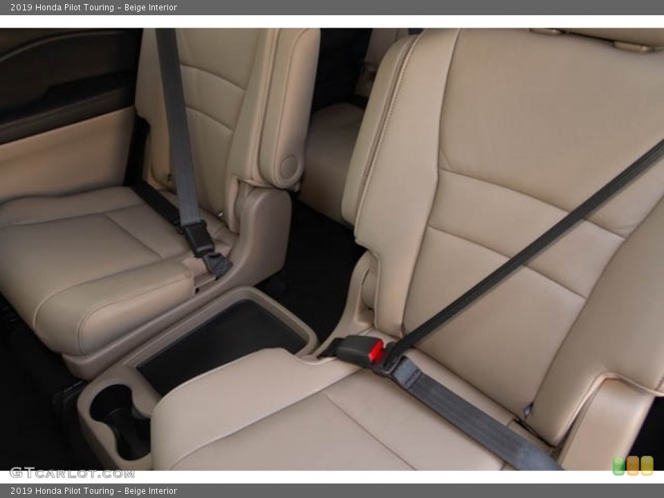 Beige Interior Rear Seat for the 2019 Honda Pilot Touring #130481549