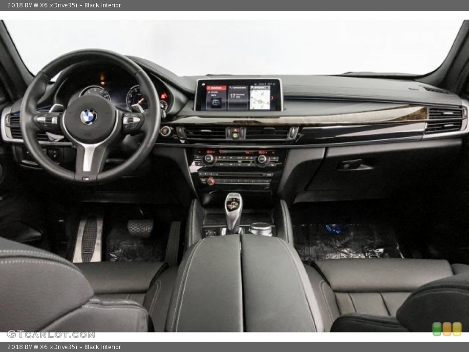 Black Interior Dashboard for the 2018 BMW X6 xDrive35i #130482362