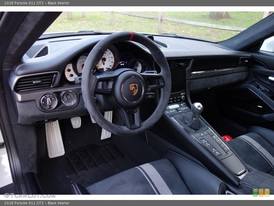 Black Interior Dashboard for the 2018 Porsche 911 GT3 #130487441